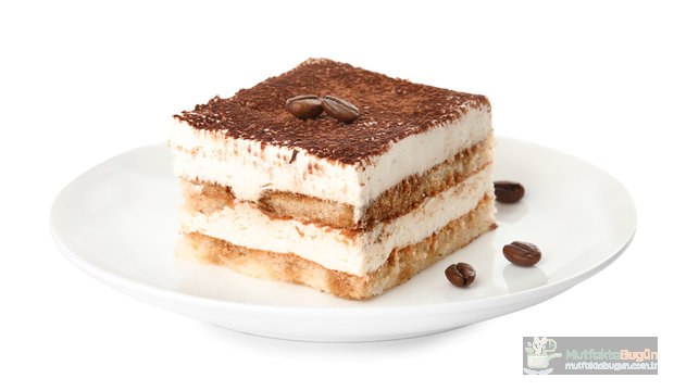 İtalyan Usulü Nefis Tiramisu Tarifi